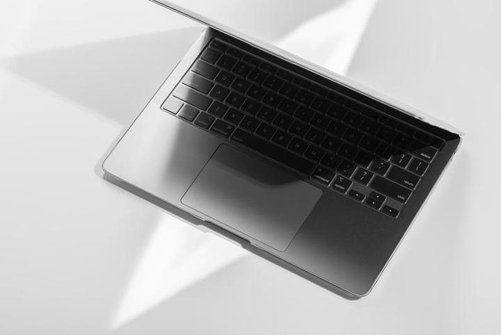 Image du produit Moshi ClearGuard (17.91")