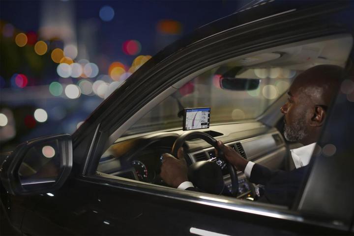Produktbild Garmin DriveSmart 76 MT-D (7")
