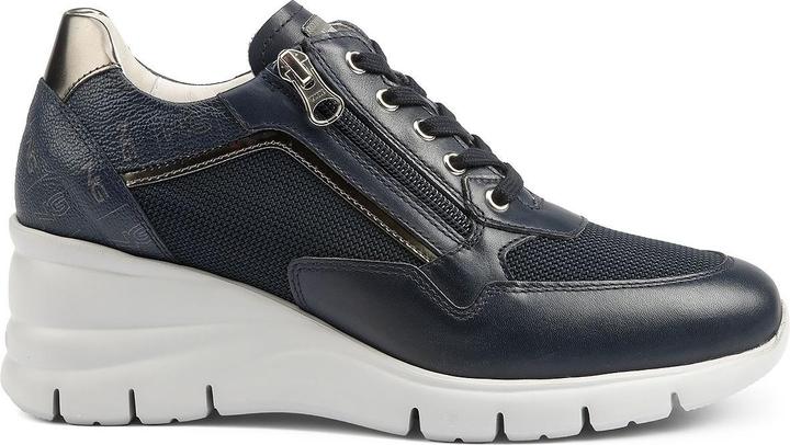 Actual product image Nero Giardini Agosta (38)
