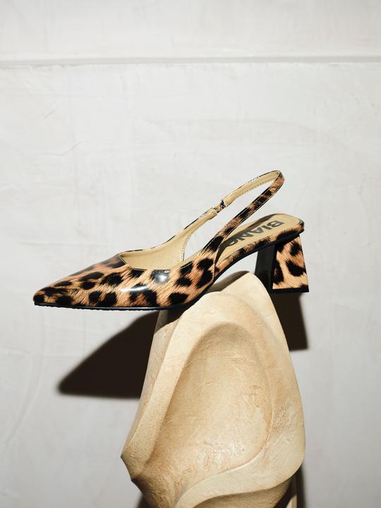 Actual product image Bianco BIAMARALYN Slingbacks (36)