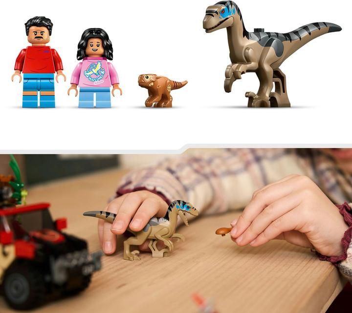 Produktbild LEGO Raptor: Verfolgungsjagd mit dem Geländewagen (76972, LEGO DC)