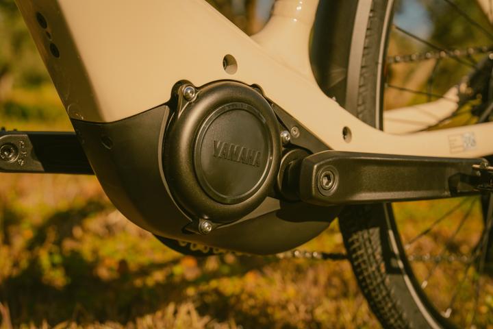 Produktbild Rockrider E-Bike SUV Trekking 28 Zoll e-actv 500 LF niedriger Einstieg Yamaha beige