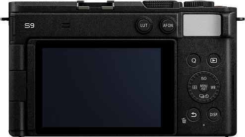 Produktbild Panasonic Lumix S9 Kit (18 - 40 mm, 24.20 Mpx, Vollformat)