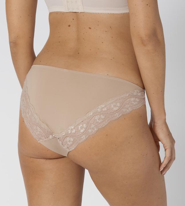 Image du produit Triumph Lovely Micro Tai (XL, Une unité par pack)