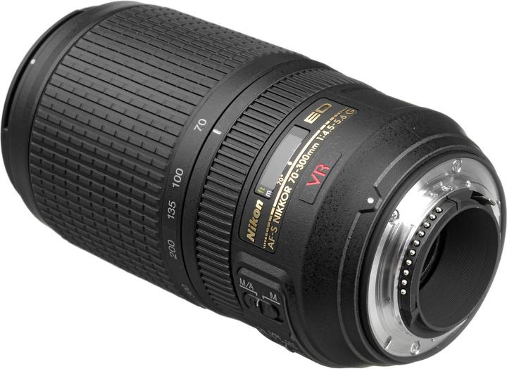 Actual product image Nikon AF-S 70-300mm, f/4.5-5.6G VR - direct import (Nikon F, full size)