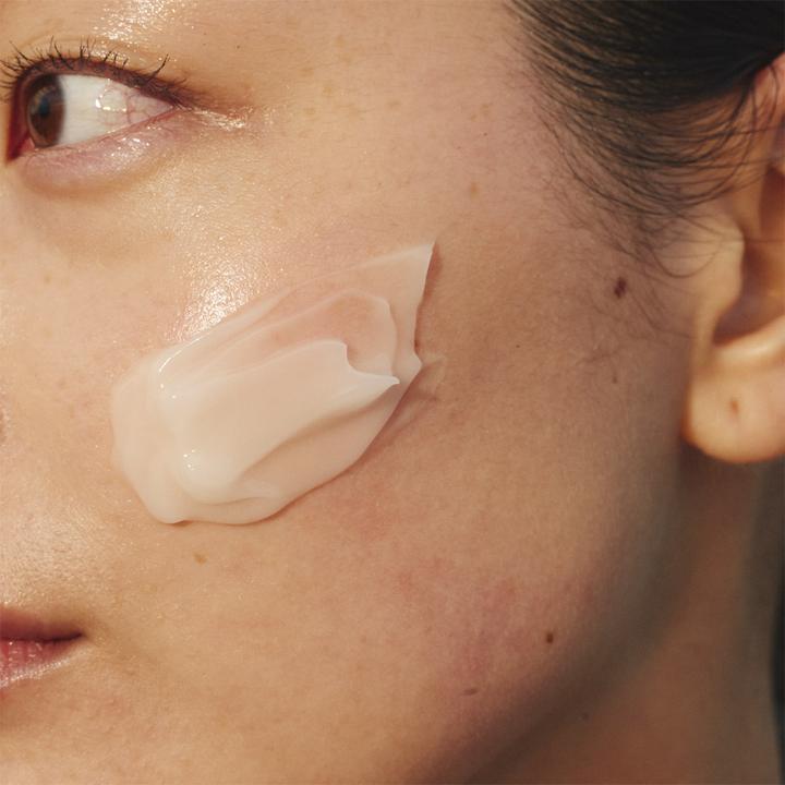 Actual product image Clarins Re-Charge Hydra-Replumping Night Mask (50 ml)