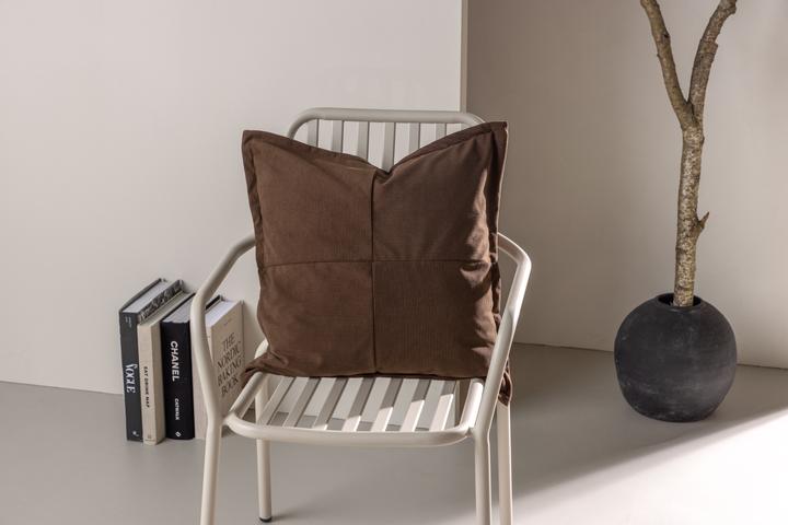 Actual product image Venture Home Lykke (50 x 50 cm)