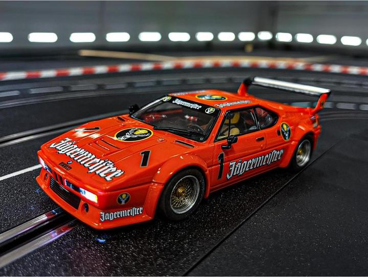 Produktbild Carrera Digital 132 20032031 BMW M1 Procar Jägermeister,No.1