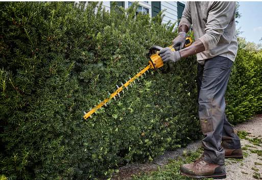 Produktbild DeWalt 54 Volt Akku-Heckenschere 65cm (Akkuheckenschere)
