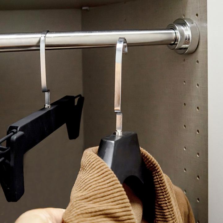 Actual product image Intirilife Telescopic rod in SILVER 85 - 140 cm