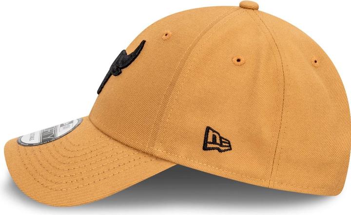 Actual product image New Era 9Forty Snapback Cap - NBA Chicago Bulls Wheat
