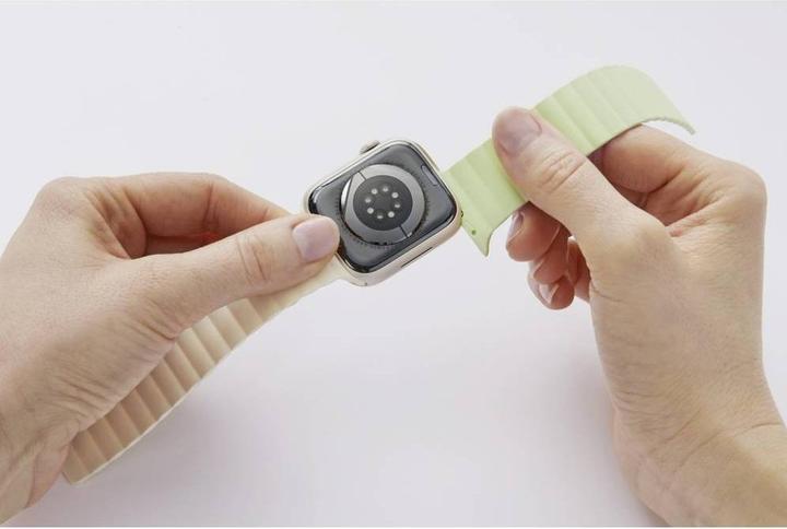 Actual product image Hama Fantastic Feel (38 mm, 40 mm, 41 mm, Silicone)
