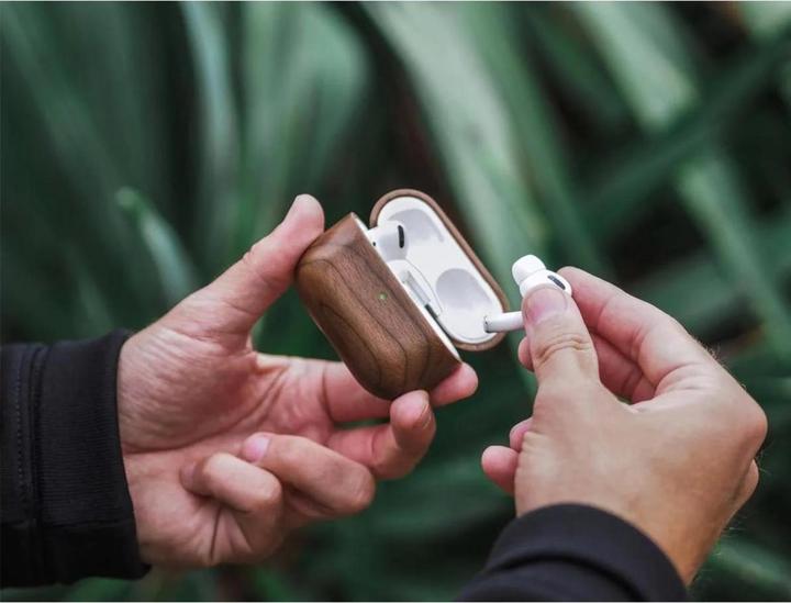 Image du produit Woodcessories AirPods Case Wood (Manchon pour casque d'écoute)