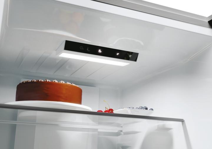 Actual product image Candy CNCQ2T620DX (409 l)