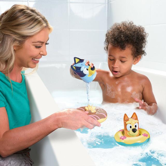 Actual product image Tomy Bluey bathing island 2-pack
