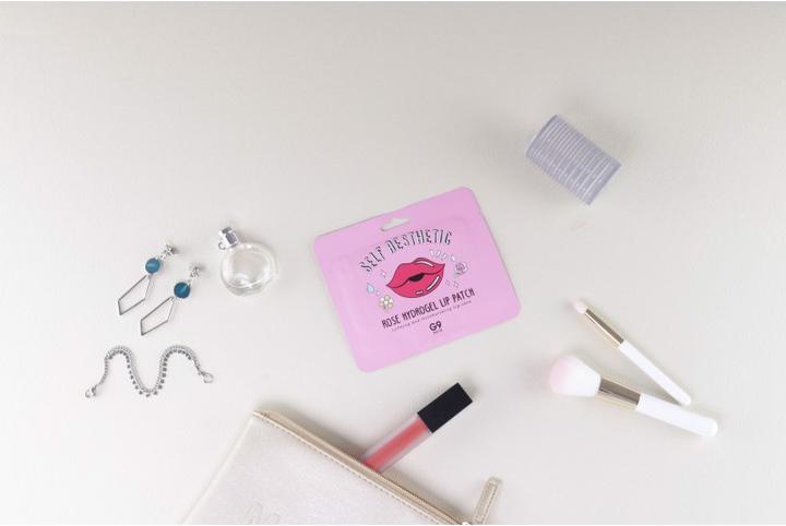 Actual product image G9 Skin self aesthetic rose hydrogel lip patch (Patches)