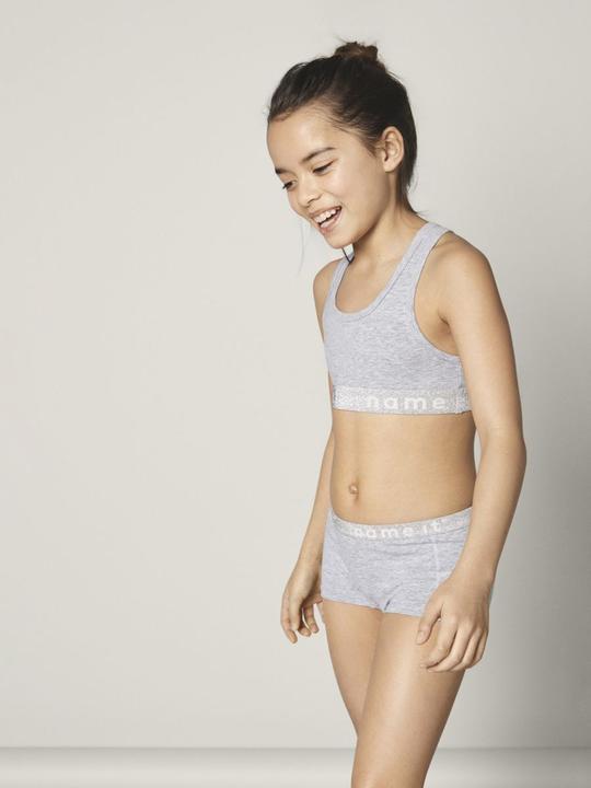 Actual product image Name it Short top without sleeves (158)