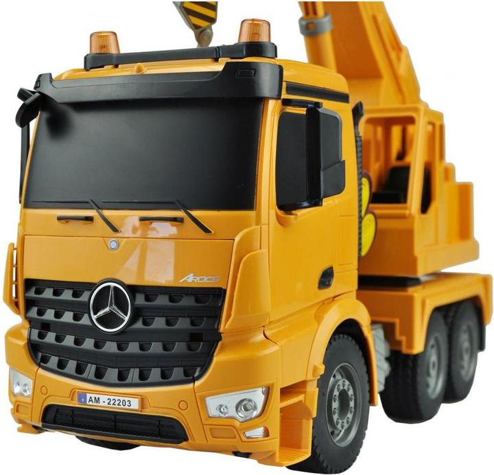 Actual product image Amewi Mercedes Benz crane truck (RTR Ready-to-Run)