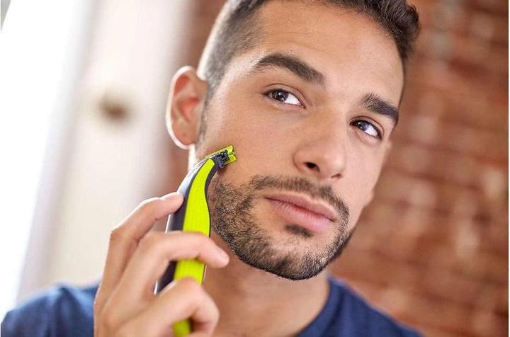 Actual product image Philips OneBlade (2 x)