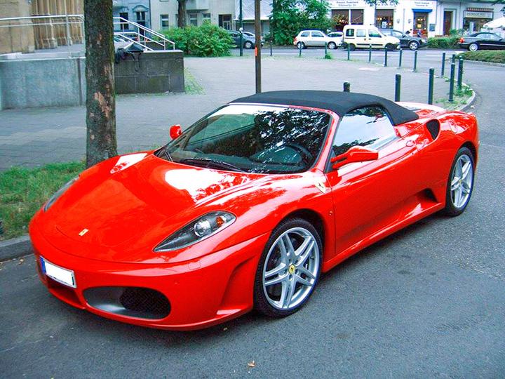 Produktbild Smartbox Fahren auf der Strasse: 1 Leih-Ferrari F430 Spider für 12 Stunden (1 Pers.)