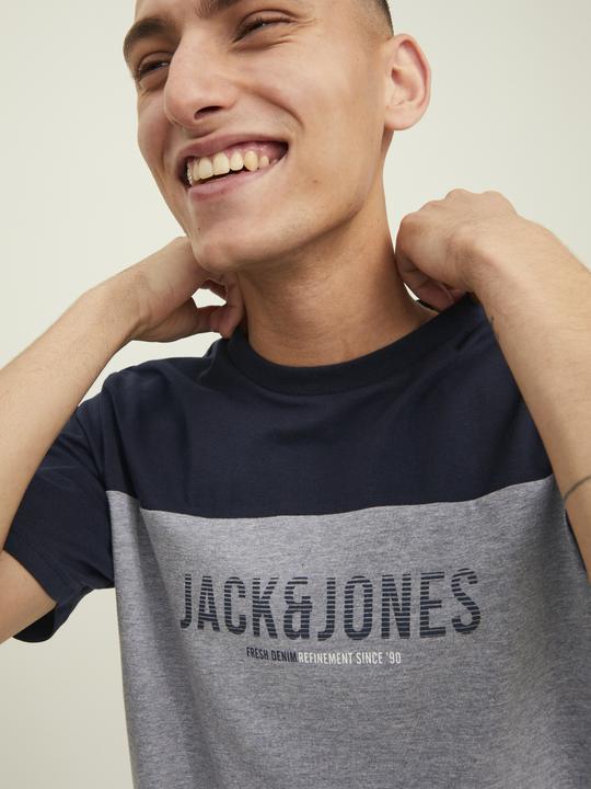 Actual product image Jack & Jones Colorblock T-Shirt (L)