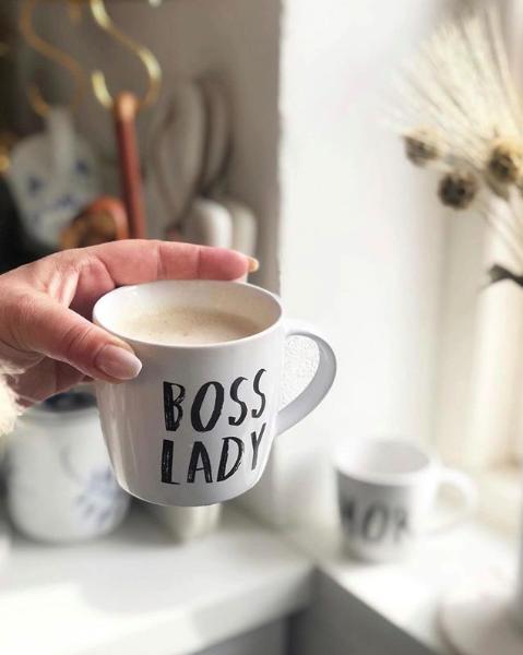 Actual product image Lund-Stougaard Kasia Lilja - Boss lady Mug (KL400102)