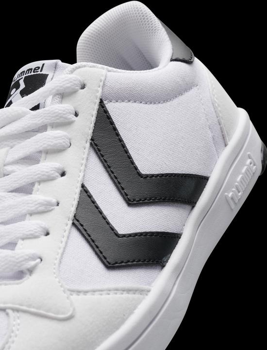 Actual product image hummel Stadil Light Canvas (36)