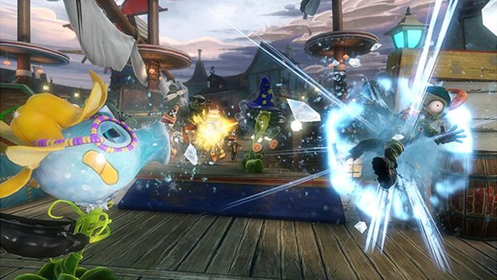 Actual product image EA Games Plants vs. Zombies: Garden Warfare (Xbox Series X, Xbox One X, EN)