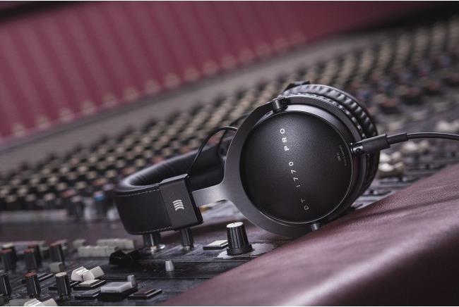 Image du produit Beyerdynamic DT 1770 Pro (pas de réduction du bruit, Filaire)
