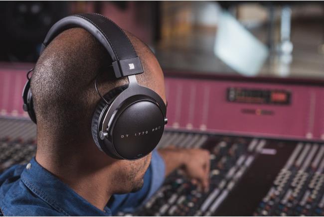 Image du produit Beyerdynamic DT 1770 Pro (pas de réduction du bruit, Filaire)