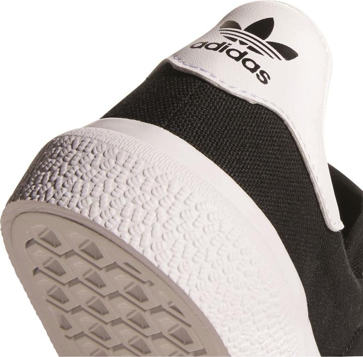 Actual product image adidas 3MC Junior (32)