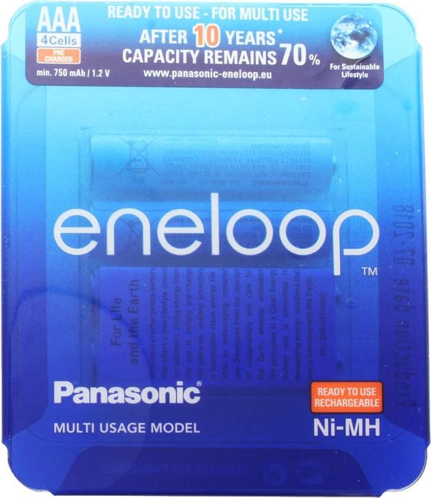 Immagine prodotto Sanyo Eneloop AAA HR-4UTGA e BC-700 LCD Quick Charger (4 pz., AAA, 700 mAh, Batteria + Caricabatterie)