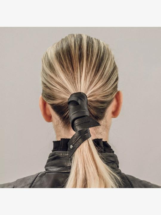 Immagine prodotto Corinne Mondo - Banda in pelle lunga piegabile nera (Elastico per capelli)