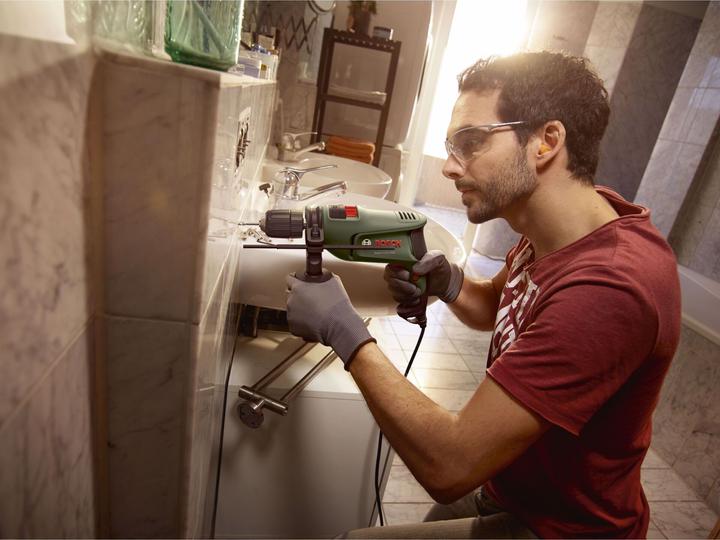 Produktbild Bosch Home & Garden Schlagbohrmaschine EasyImpact 630 (Netzbetrieb)