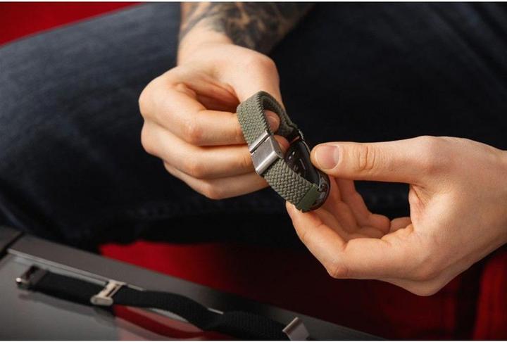 Actual product image Forcell Strap F-DESIGN FX5 strap for XIAOMI Mi Band 8 mix colors (Silicone)
