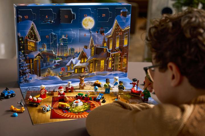 Produktbild LEGO Adventskalender 2025 (LEGO City, 60475)