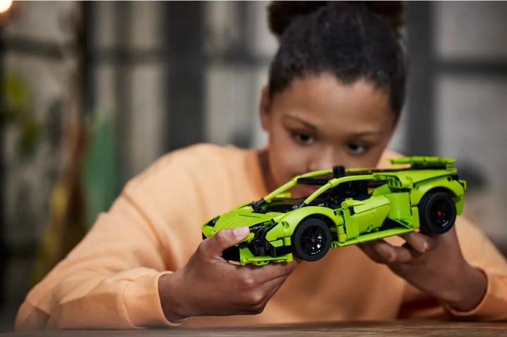 Produktbild LEGO Lamborghini Huracán Tecnica (42161, LEGO Technic)