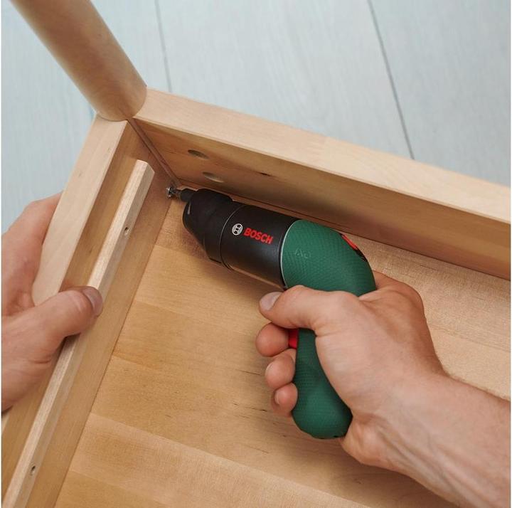Produktbild Bosch Home & Garden IXO 6 (Akkubetrieb)
