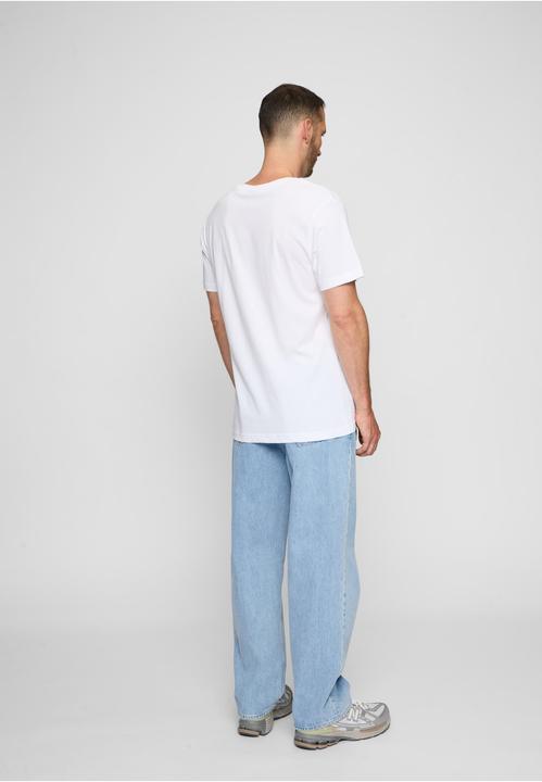 Actual product image Mister Tee Ball Tee - 89207 (S)