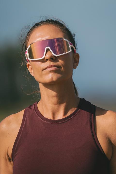 Immagine prodotto Tifosi Occhiali STASH CLARION Race Pink (3 lenti 15,4% Rosa, 41,4% Rosso AC, 95,6% Trasparente) (PREMESSA: (Ac Rosso, Chiaro, Rosa Clarion)