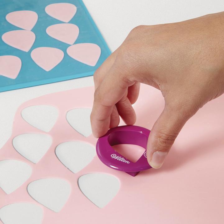 Produktbild Wilton Blumen Fondant Set