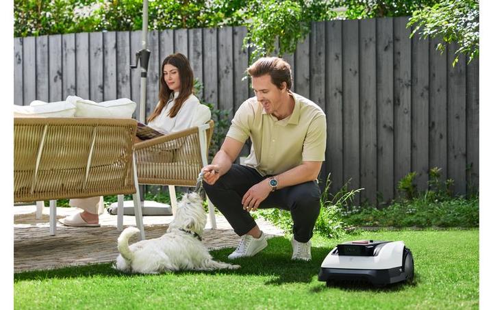 Actual product image Ecovacs Goat A1600 RTK (1600 m², Without boundary wire)