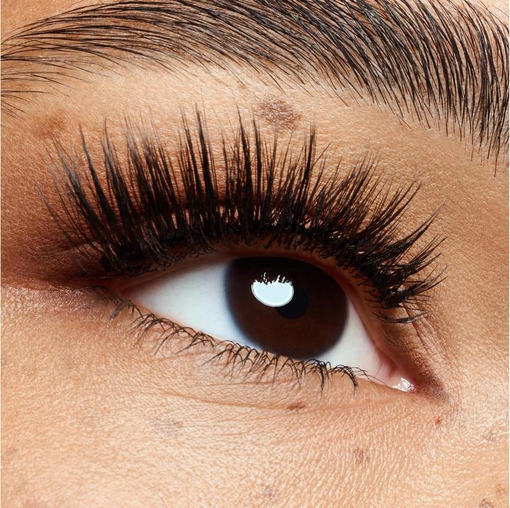 Actual product image essence what the FAKE! false lashes (Artificial eyelashes)