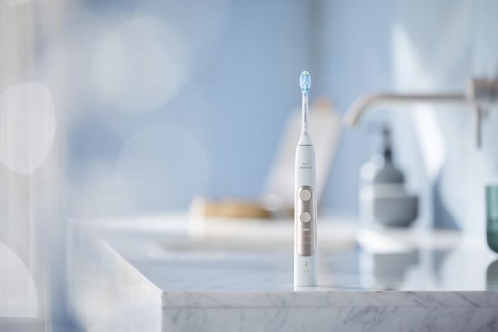 Produktbild Philips Sonicare ExpertClean 7300 (Schallzahnbürste)