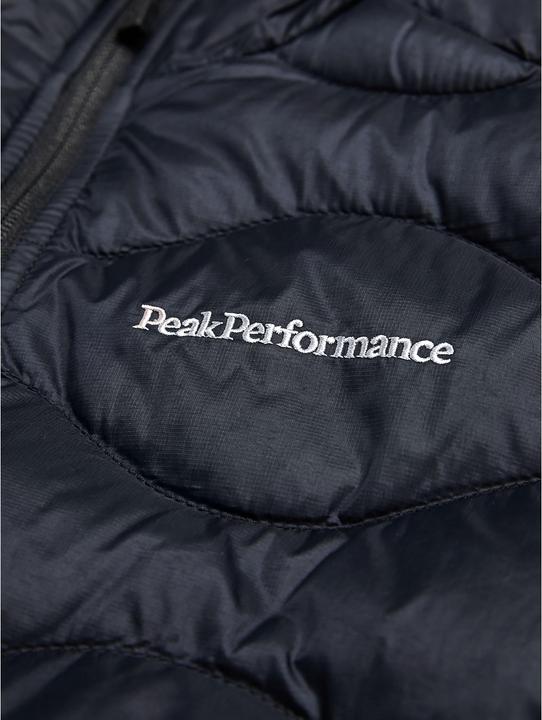 Actual product image Peak Performance Women's Helium Down Vest (L)