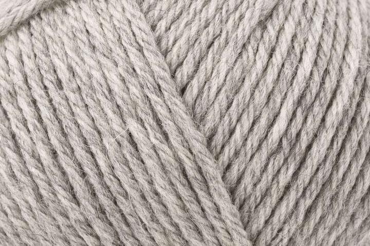Actual product image Rowan Pure Wool Worsted (200 m)