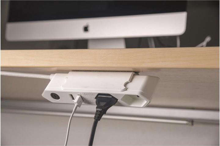 Actual product image Steffen Steba IQ (2 x, Type 13, USB-A, 1.50 m)