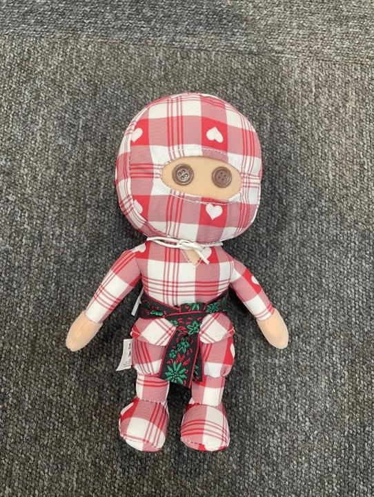 Produktbild Ternet Ninja Karierter Ninja Plüsch (20 cm)