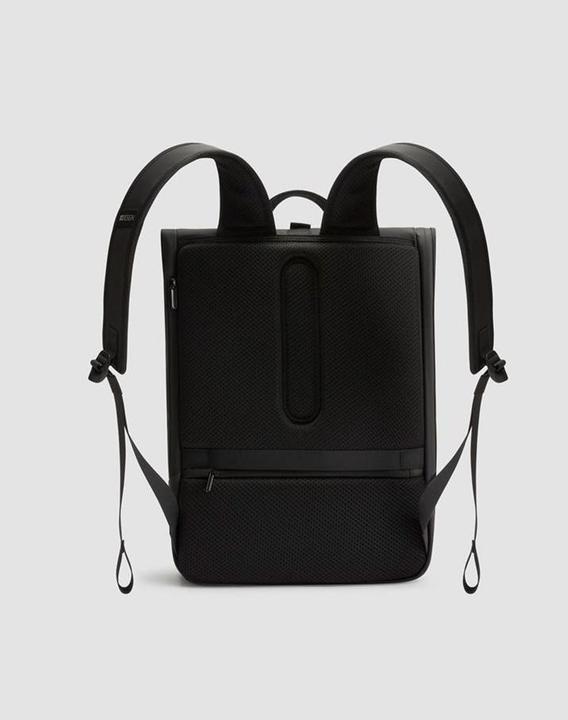 Actual product image XD Design RUCKSACK URBAN FLAP-TOP NAVY P/N: P706.2625 (18 l)