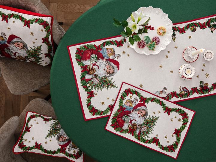 Actual product image Villeroy & Boch Santa Toy's Fantasy (49 x 143 cm)